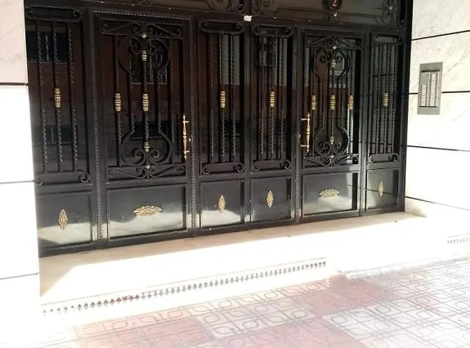 Daire Apartamento Con Buena Vista *