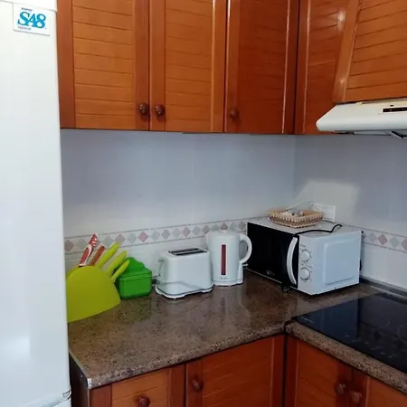Apartamento Con Buena Vista Apartament *
